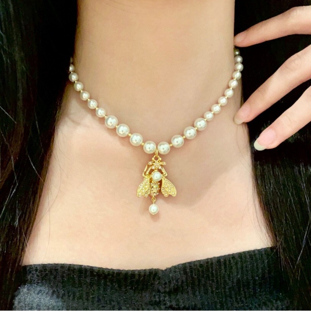 Dior necklace, dazzling - Picture 4 of 7